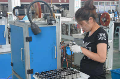 科技賦能，智造未來(lái) 菏澤高新區(qū)朗峰新材料以創(chuàng)新驅(qū)動(dòng)廚房用具高質(zhì)量發(fā)展